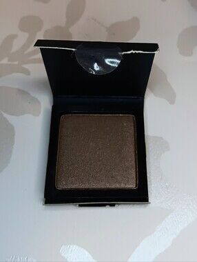 The Body Shop Down To Earth NIP Eye Shadow Single Refill Essaouira Bronze